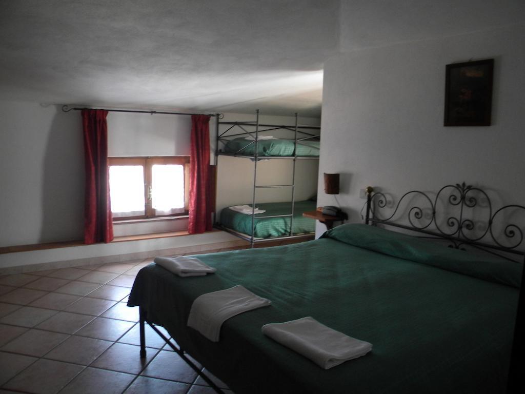 Giunasco Bagnone Oda fotoğraf